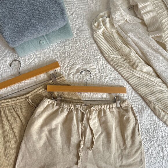 Welcome to my closet! - Picture 5 of 8